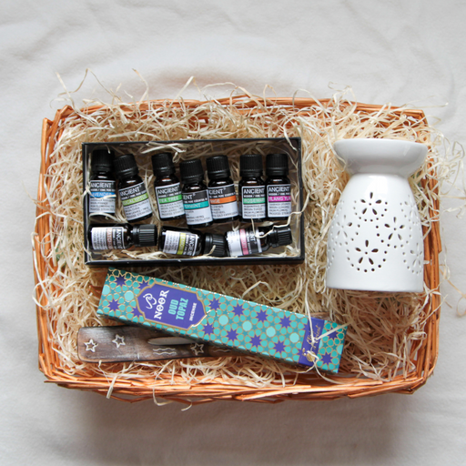 A Mothers Love - 10 Oils and Oil Burner